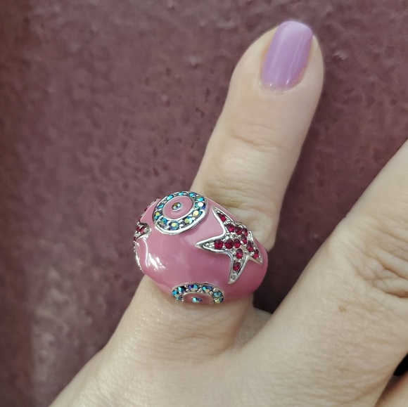 Jewelry - ❄️Beautiful Statement Ring